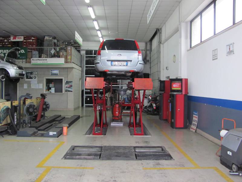 Officina meccanica, Elettrauto a Fermo